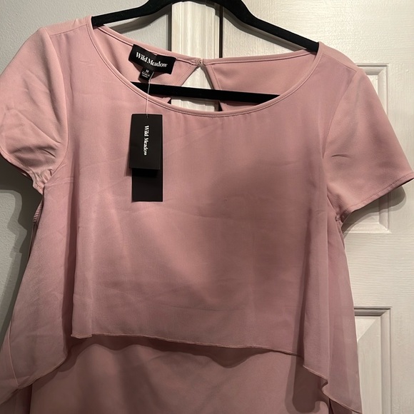 Med lavender dress. Great for wedding. Back can be tied/untied, you choose ❤️NWT - Picture 2 of 13